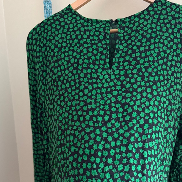 Green Patterned cute Dress - Picture 4 of 9